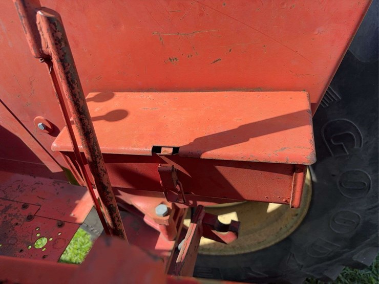 cockshutt-1650-image-105