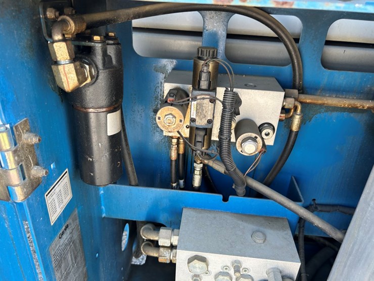 2014-genie-gs4390rt-image-59