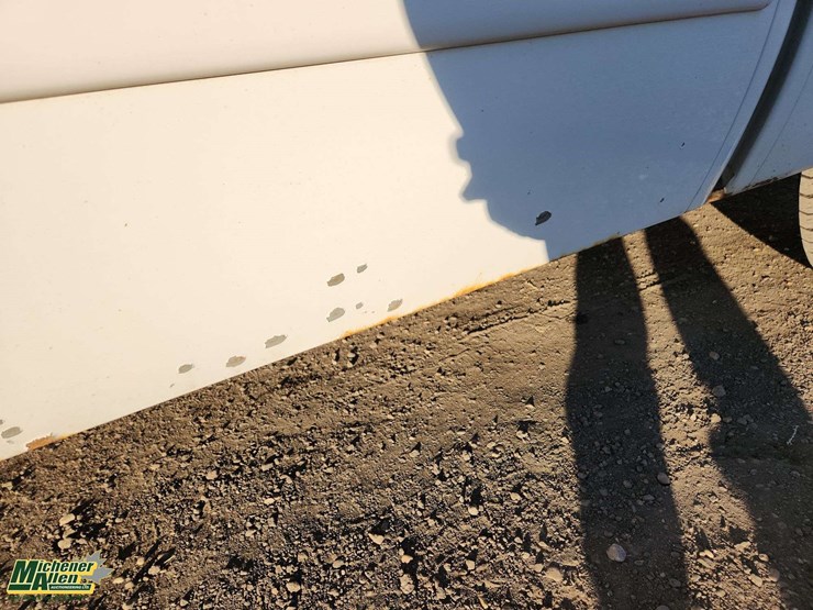 2011-chevrolet-silverado-1500-lt-image-39