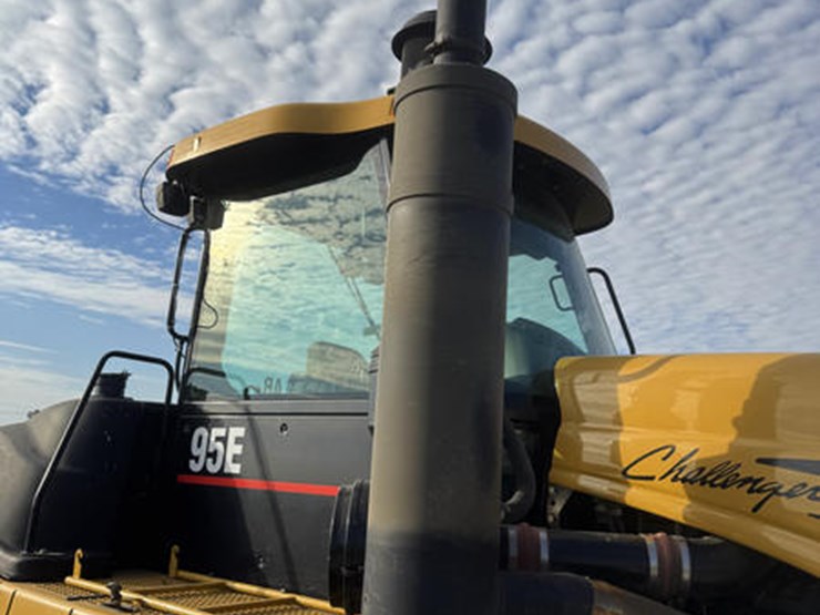 caterpillar-20-image-24