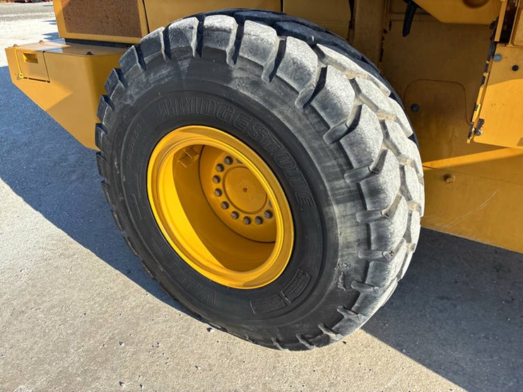 #122215-•-2019-jd-524l-#1dw524lzekf700961-image-53