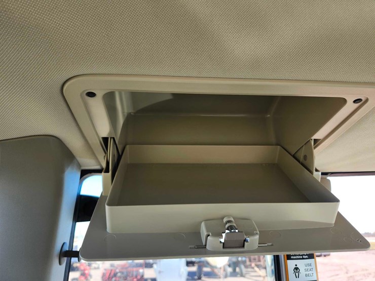 2023-john-deere-6145m-image-50