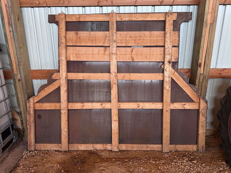 reproduction-oliver-“finest-in-farm-machinery”-road-sign-image-10