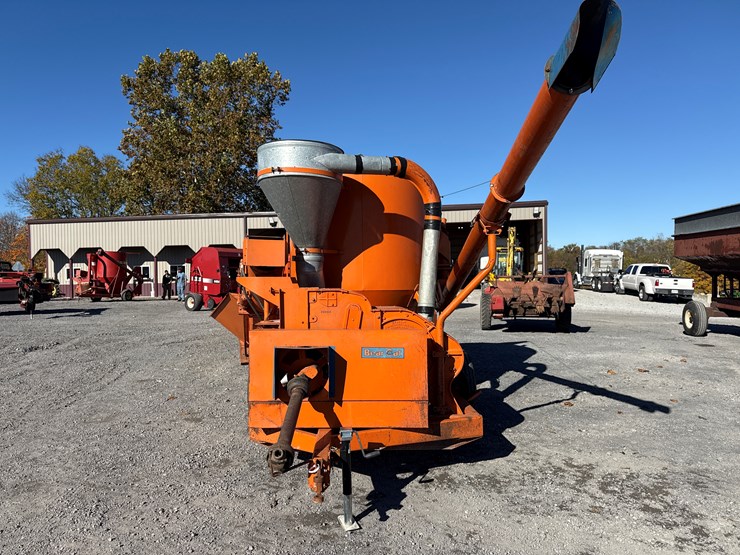 bear-cat-950-image-2