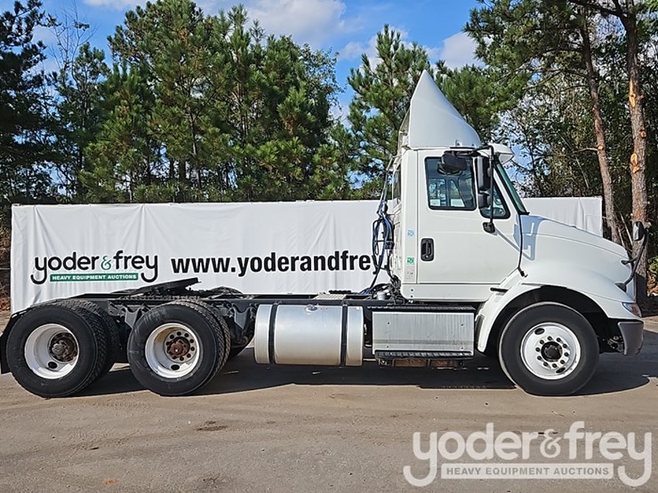 2017-international-8600-image-5