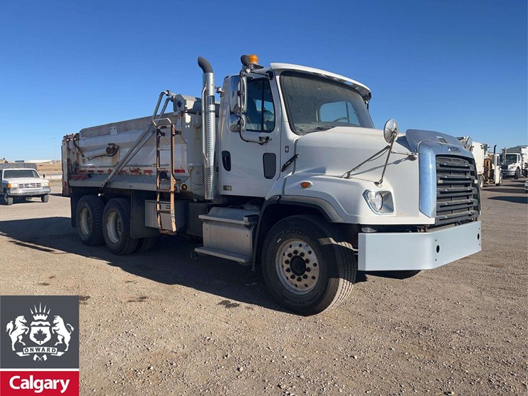 2016-freightliner-114sd-image-6