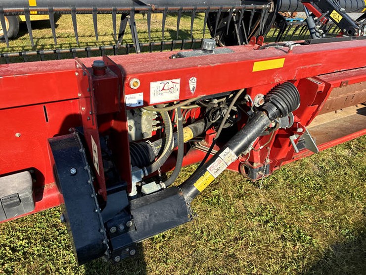 2015-case-ih-3162-image-28