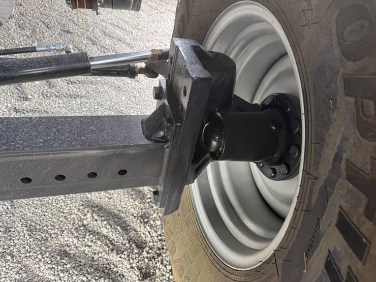 2023-case-ih-8250-image-35