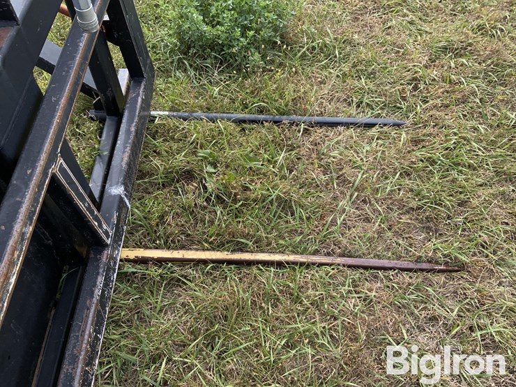 mds-hc243e-bale-stabber-w/hydraulic-push-off-image-13