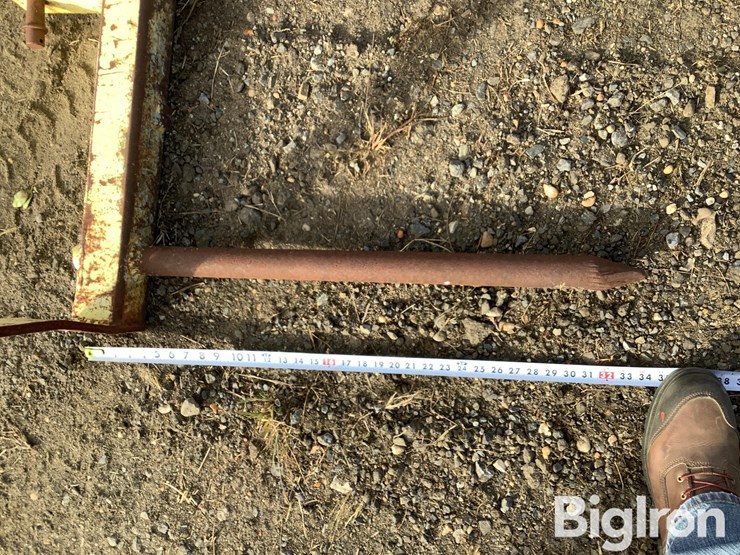 4-tine-square-bale-fork-image-8