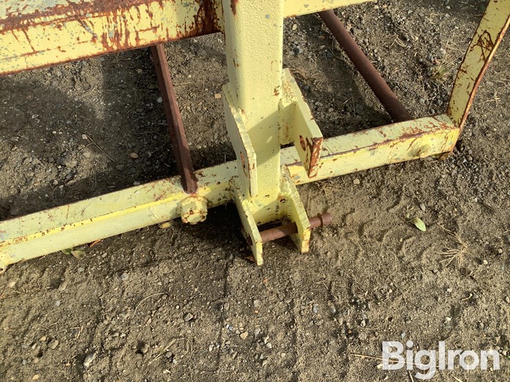 4-tine-square-bale-fork-image-7