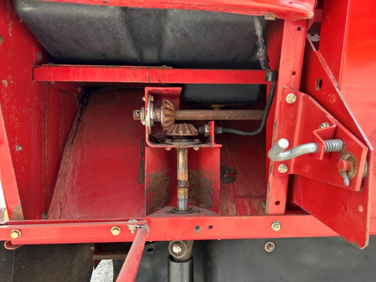 2006-case-ih-2388-image-59