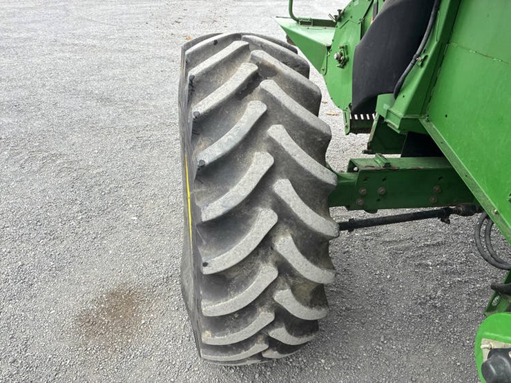 2004-john-deere-9660-sts-image-27