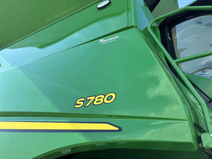 2023-john-deere-s780-image-30