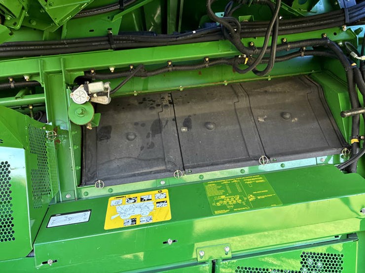 2010-john-deere-2010-image-61