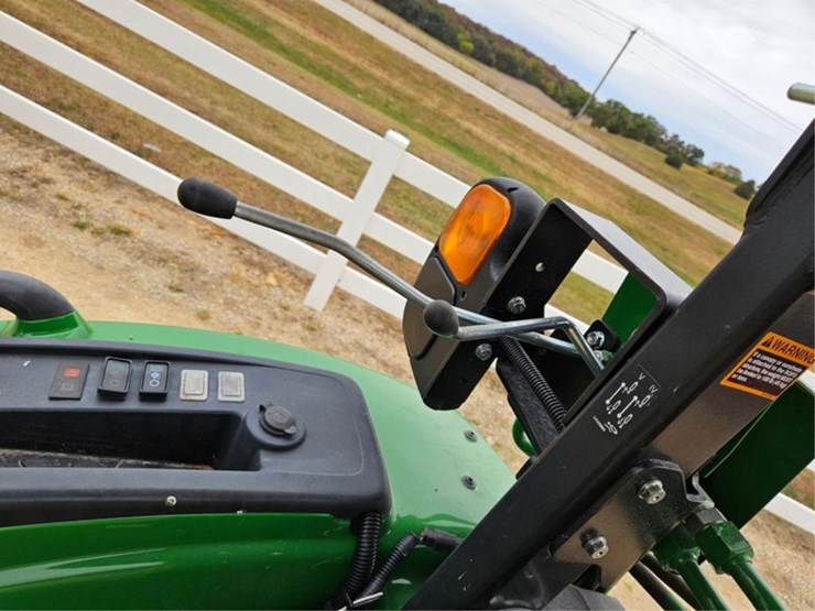 #3087-•-john-deere-4066-4x4-tractor,-h180-loader-image-30
