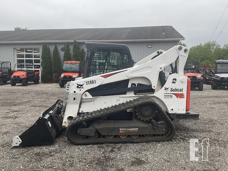 2021-bobcat-t870-image-2