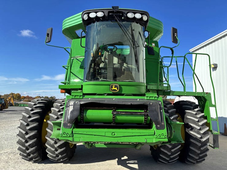 2009-john-deere-9770-sts-image-12