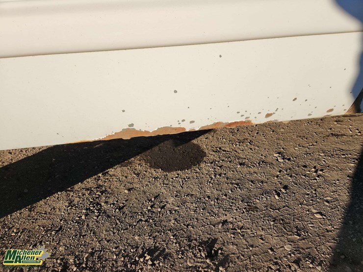 2011-chevrolet-silverado-1500-lt-image-38