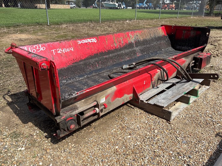 #24004-•-hyd-asphalt-spreader-image-1