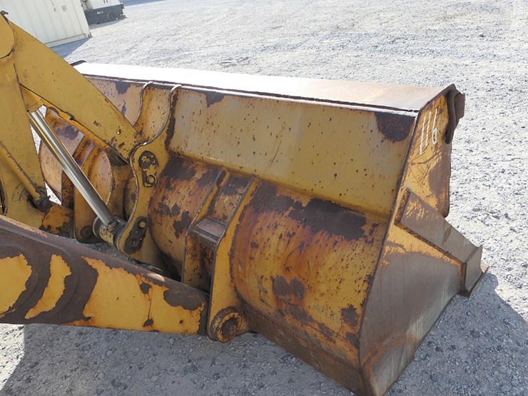 2001-caterpillar-420d-image-22