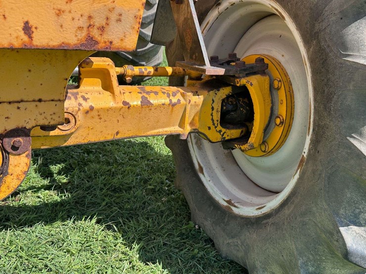 white-american-80-image-11