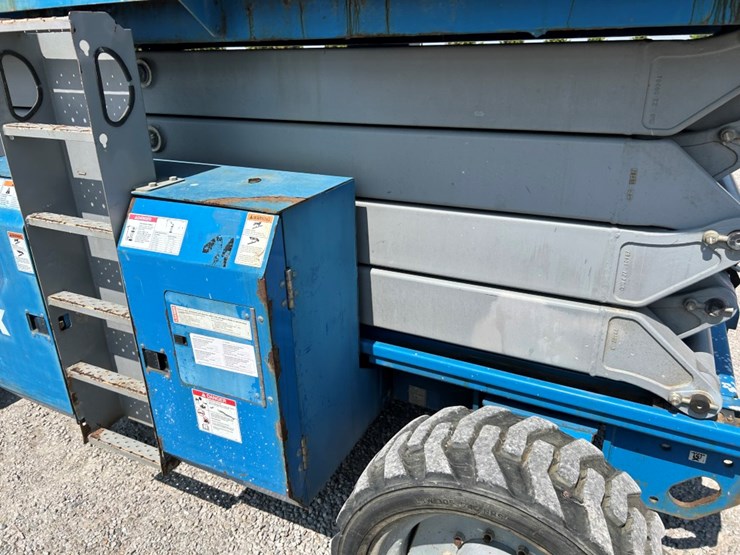 2014-genie-gs4390rt-image-12