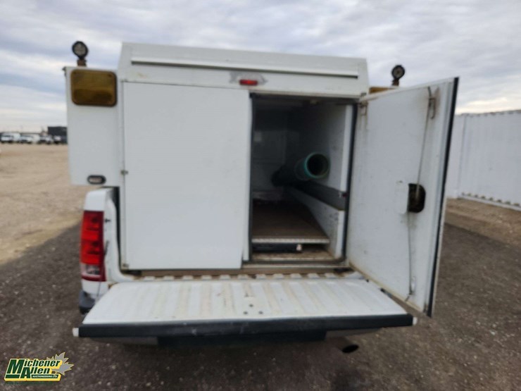 2013-gmc-sierra-2500hd-sle-image-27