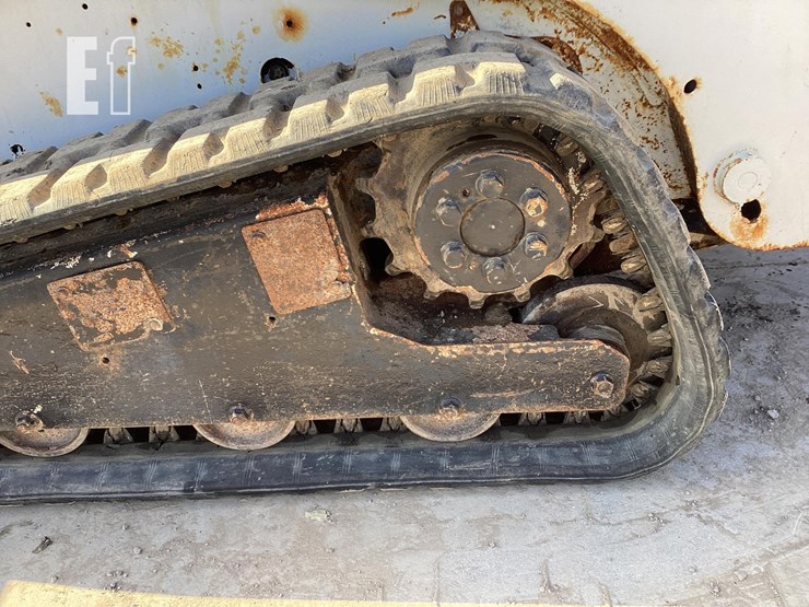 2005-bobcat-t190-image-11