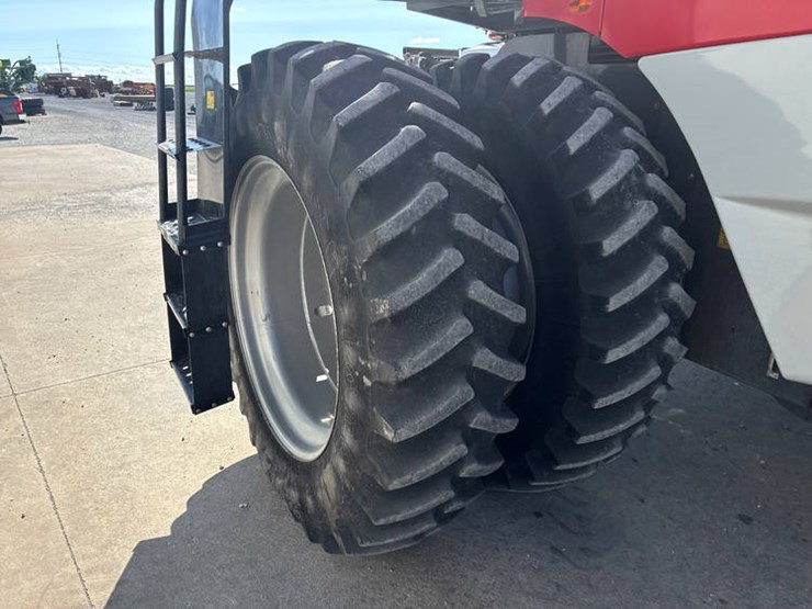 #122136-•-2009-mf-9795-#huc7217-image-50