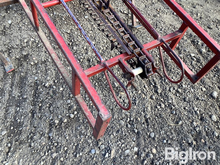 square-bale-elevator-image-12