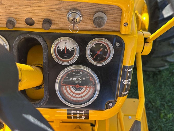 minneapolis-moline-g750-image-52