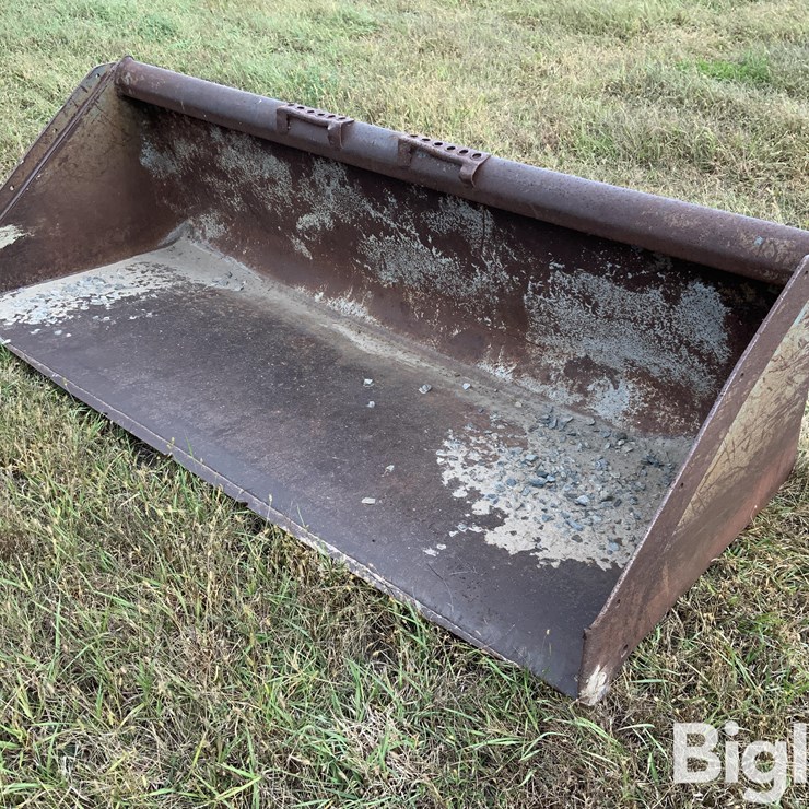 Skid Steer Loader Bucket