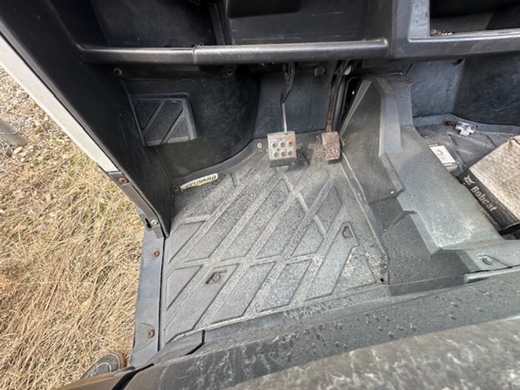 bobcat-3400-image-25