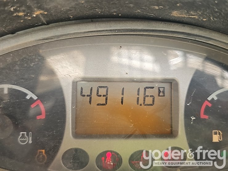 2016-bobcat-t870-image-30