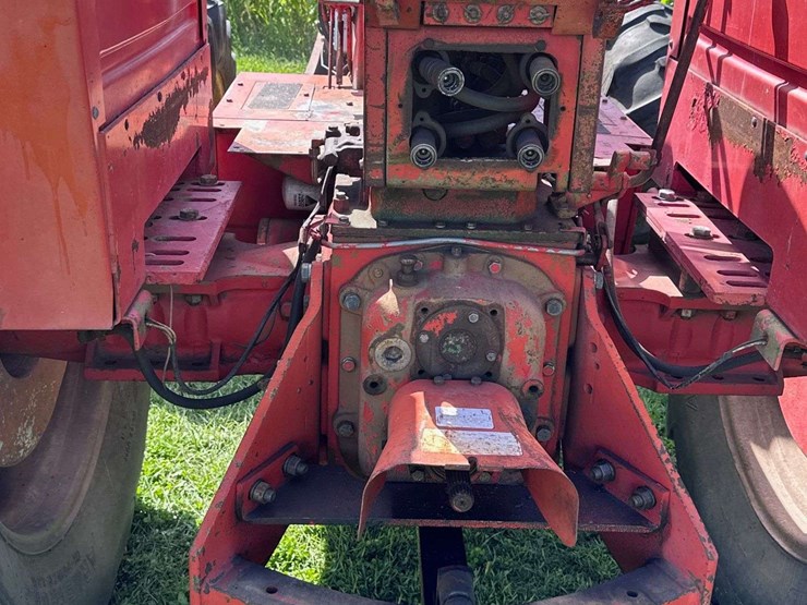 cockshutt-2050-diesel-mfwa-image-26