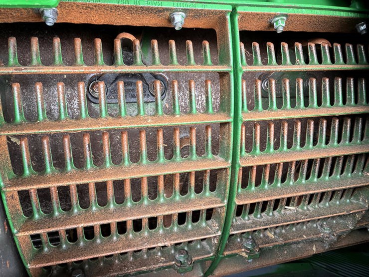 2013-john-deere-s670-image-71