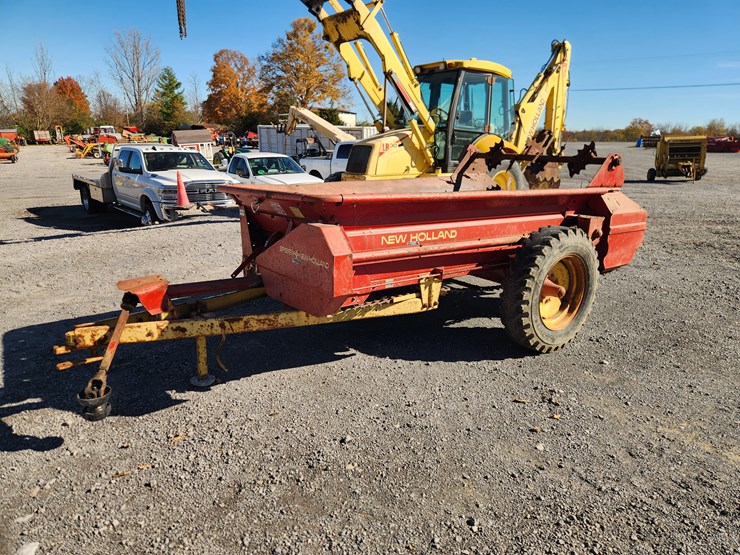 new-holland-213-image-1