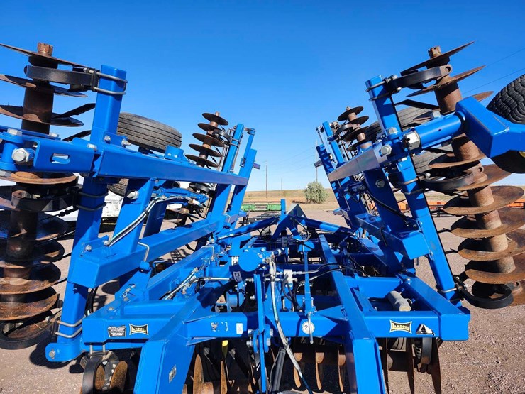 2013-landoll-7431-23-image-8