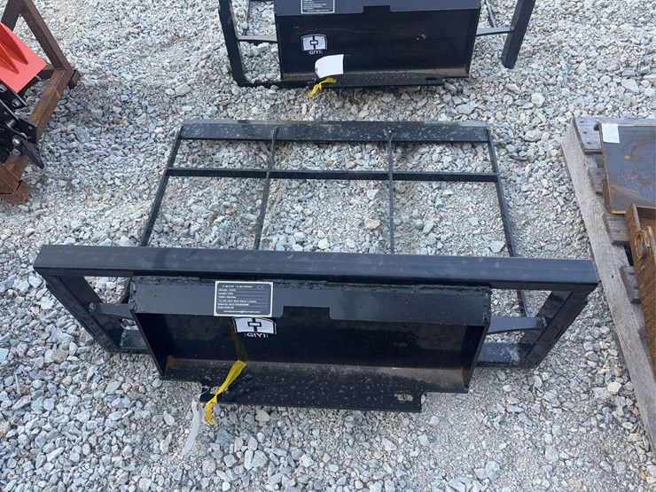 mini-skid-steer-land-leveler-image-8