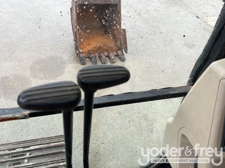 2006-caterpillar-321c-lcr-image-40