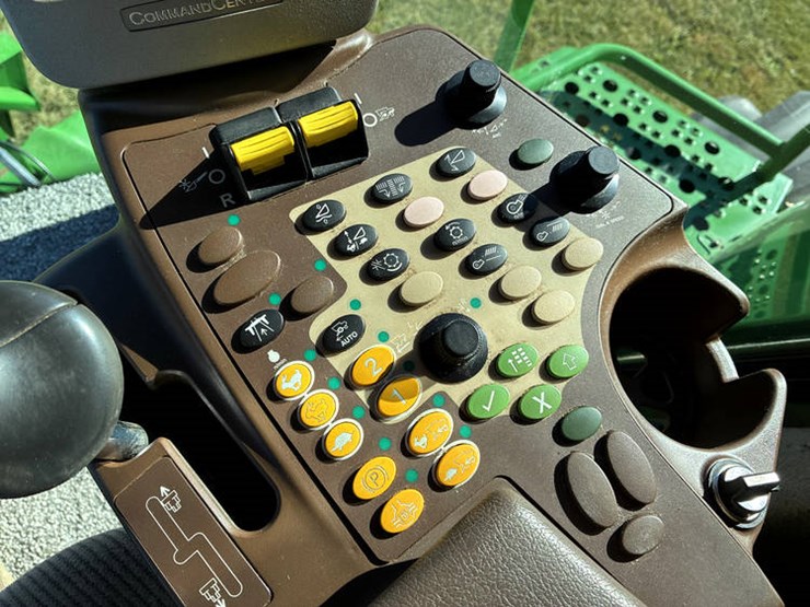 2010-john-deere-2010-image-112