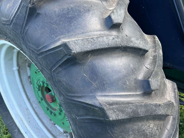 white-american-80-image-27