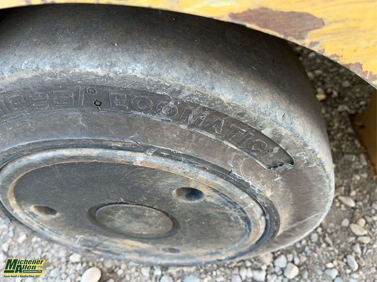 caterpillar-gc25k-image-9