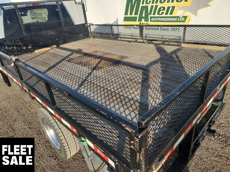 2020-ford-f550-image-19