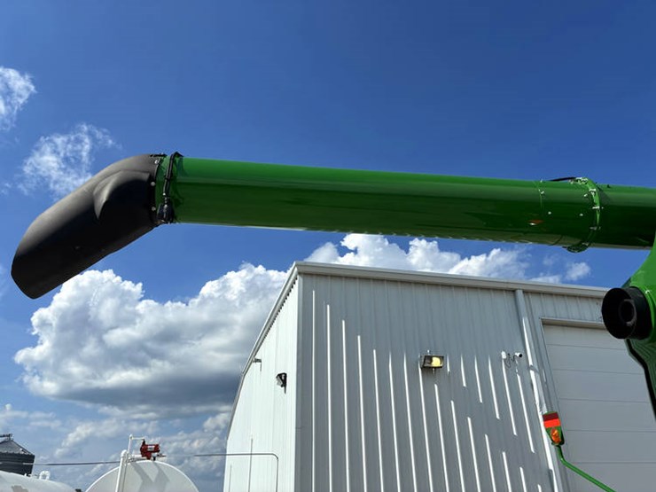 2023-john-deere-s780-image-35