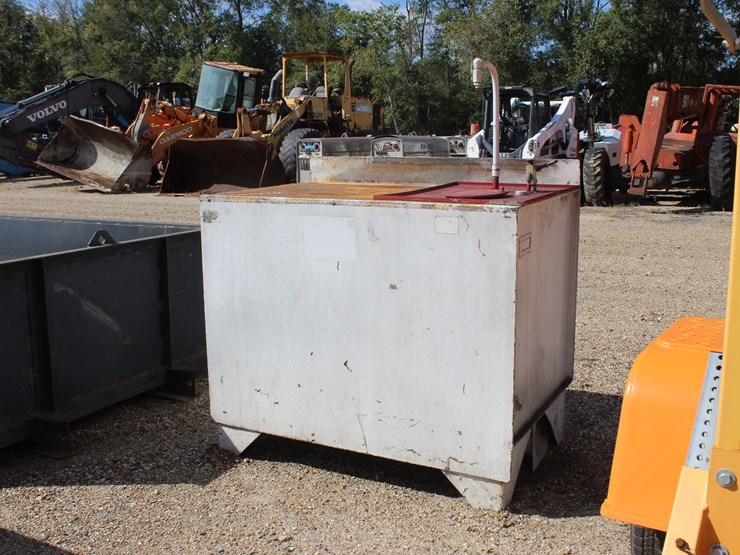 #3478-•-200-gallon-faith-tank-image-2