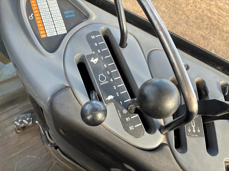 #114632-•-cat-85e-#6js00405-image-83