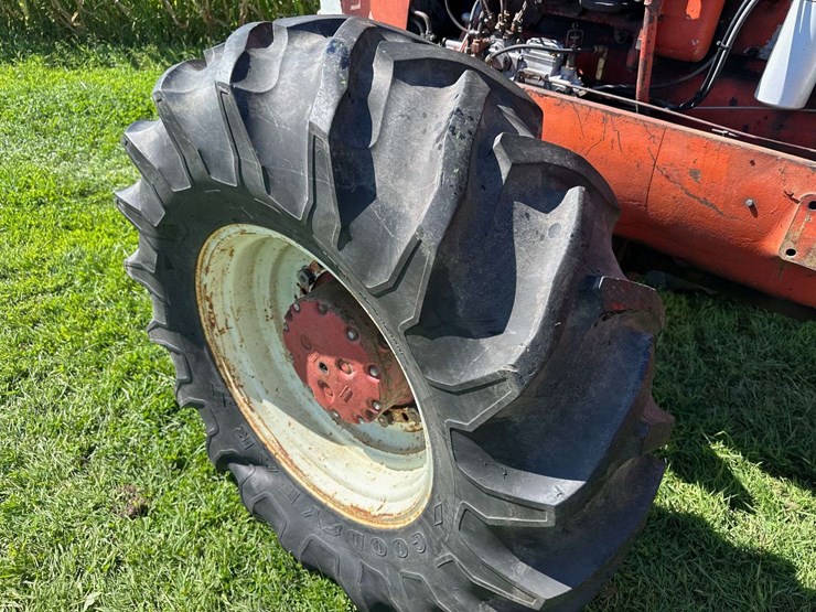 cockshutt-2050-diesel-mfwa-image-53