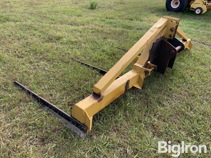 hennig-double-bale-fork-image-3